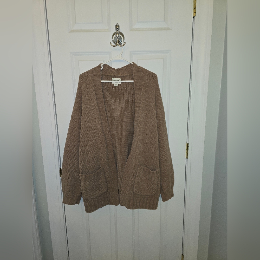Cozy Brown Knit Cardigan